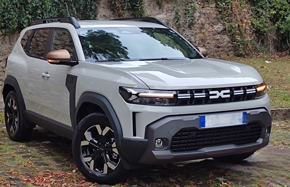 Duster Hybrid 140 4x2 Extreme + 2025 occasion 91170 Viry-Ch&acirc;tillon