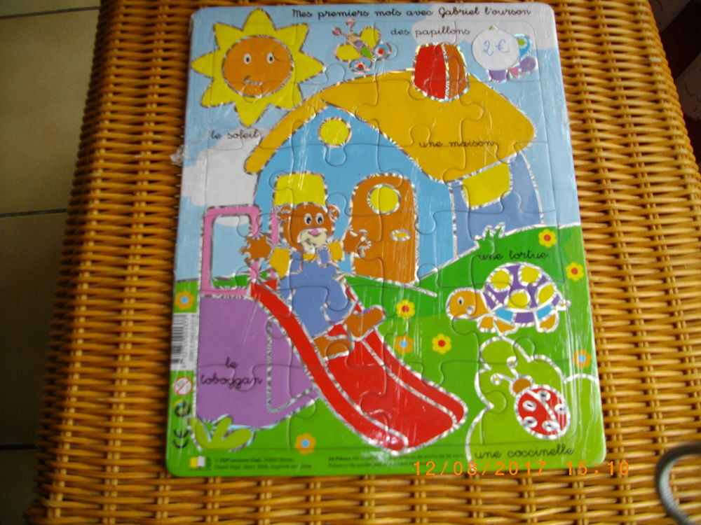 LOT DE TROIS PUZZLES POUR ENFANT Jeux / jouets
