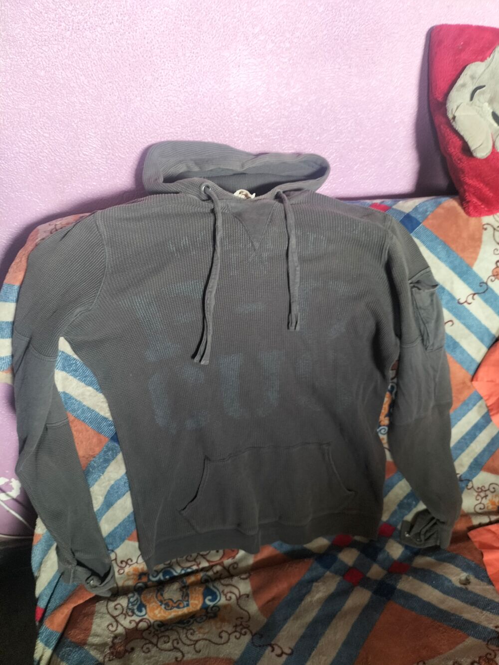 Pull a capuche diesel Coton taille M tr&egrave;s bon &eacute;tat Vêtements