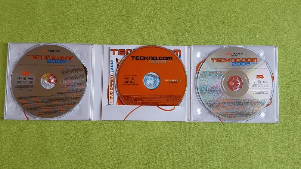 TECKNO.COM CD et vinyles