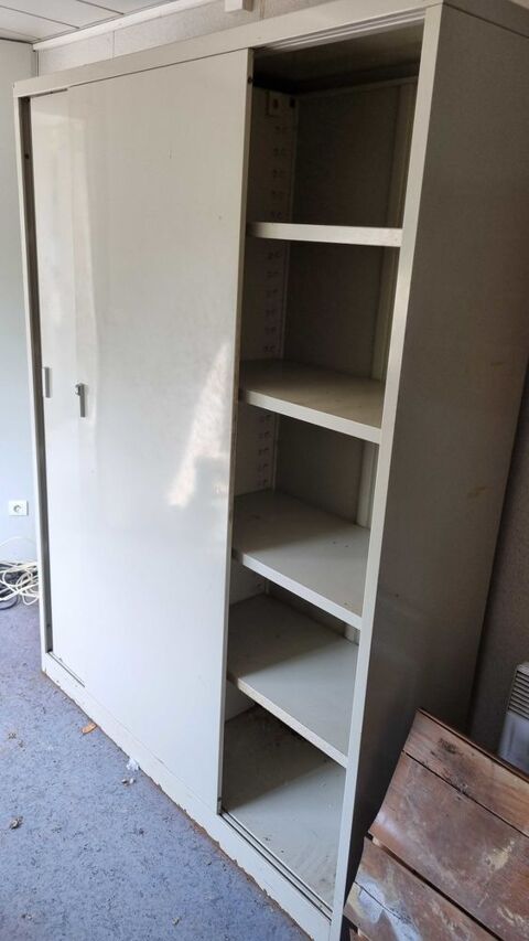armoire métallique de bureau 130 81470 Maurens-scopont