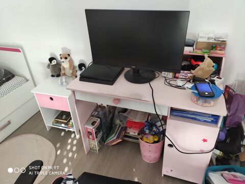 Lit, chevet et bureau enfant 190 Livry-Gargan (93)