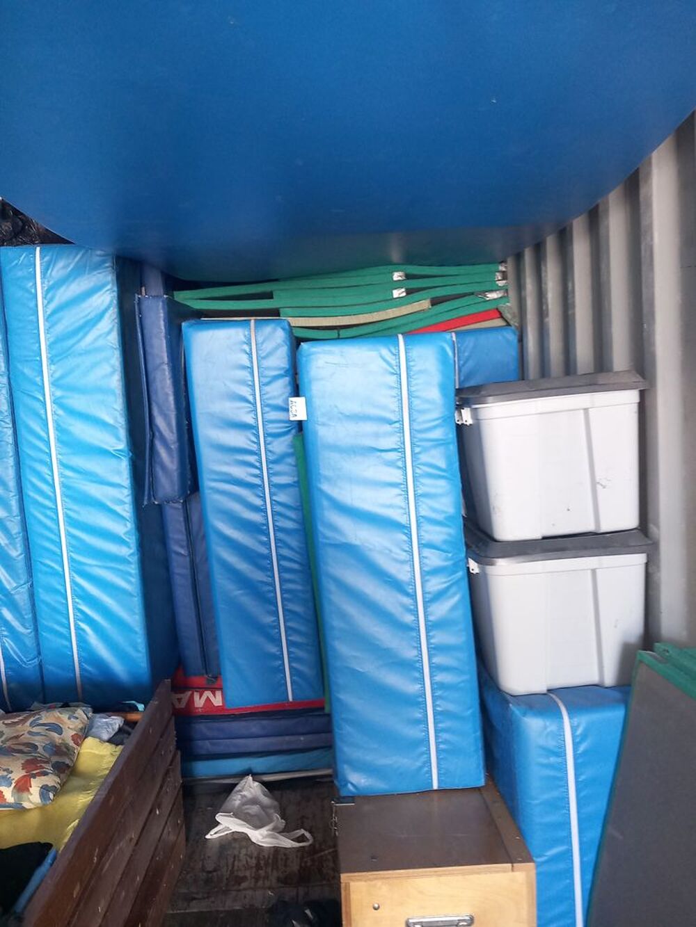 Gros tapis de gym. Matelas de r&eacute;ception Sports