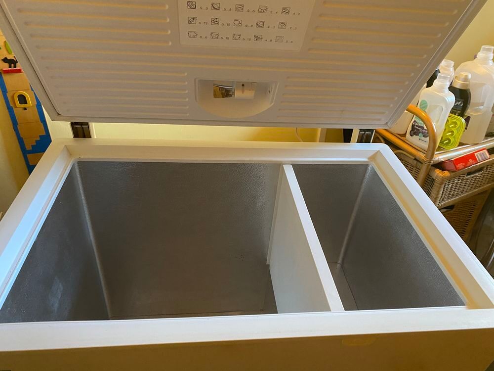 Cong&eacute;lateur coffre 300l Electroménager