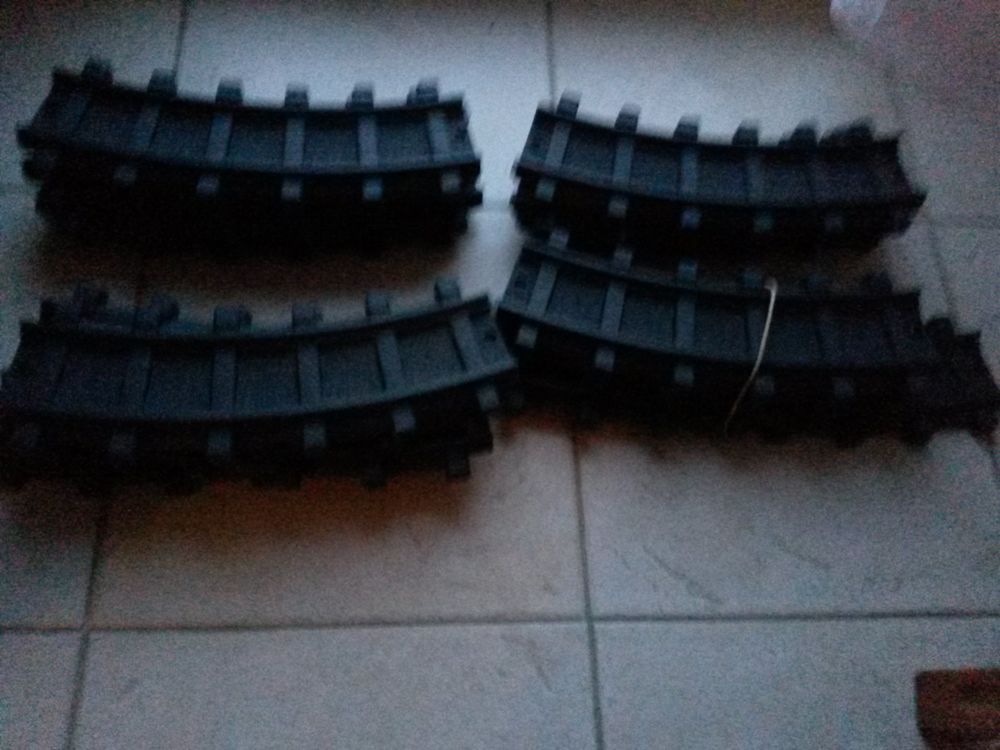 18 rails courbes PLAYMOBILE Jeux / jouets