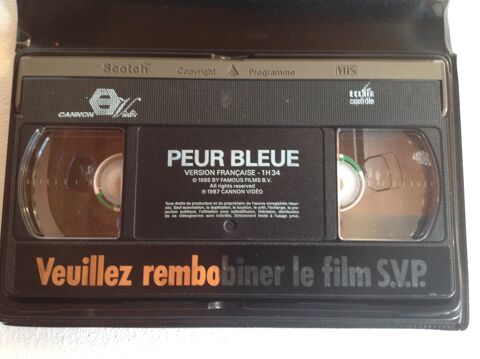 PEUR BLEUE K7 VIDÉO ORIGINALE Envoi Possible
2 Trégunc (29)