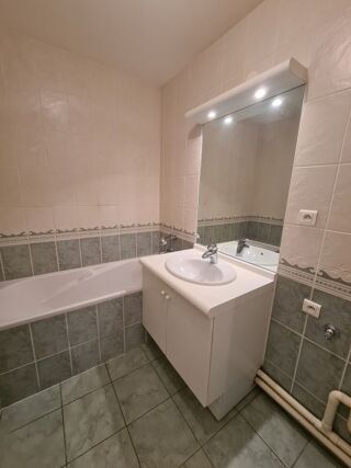  Appartement � louer 3 pi�ces 65 m�