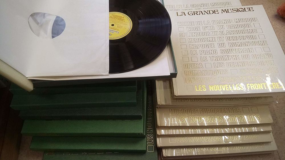 La Grande Musique Des Origines &agrave; nos Jours : 10 coffrets
CD et vinyles