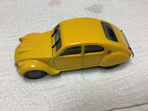 CIYTOEN 2CV DAGONET 1/43 voiture miniature 10 Als (30)