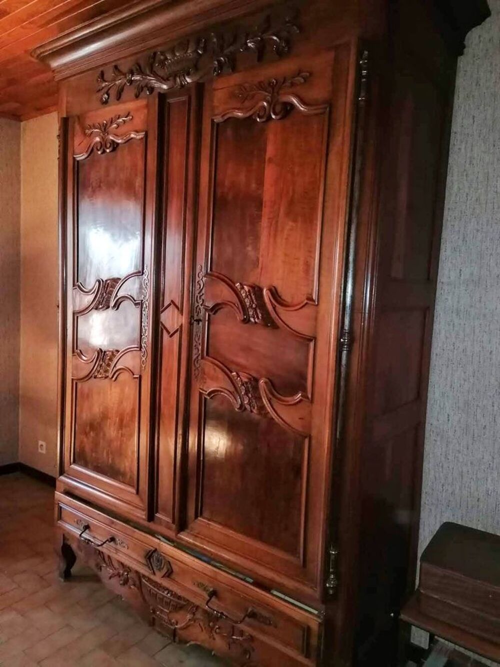  Armoire Beaujolaise Meubles