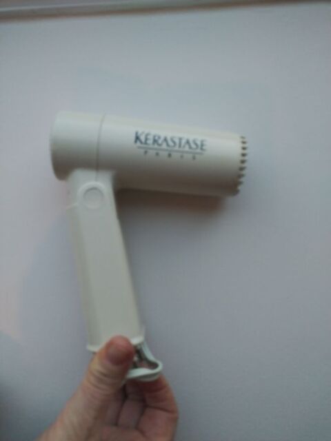 s�che cheveux pliable de voyage KERASTASE 5 Saint-Senier-sous-Avranches (50)