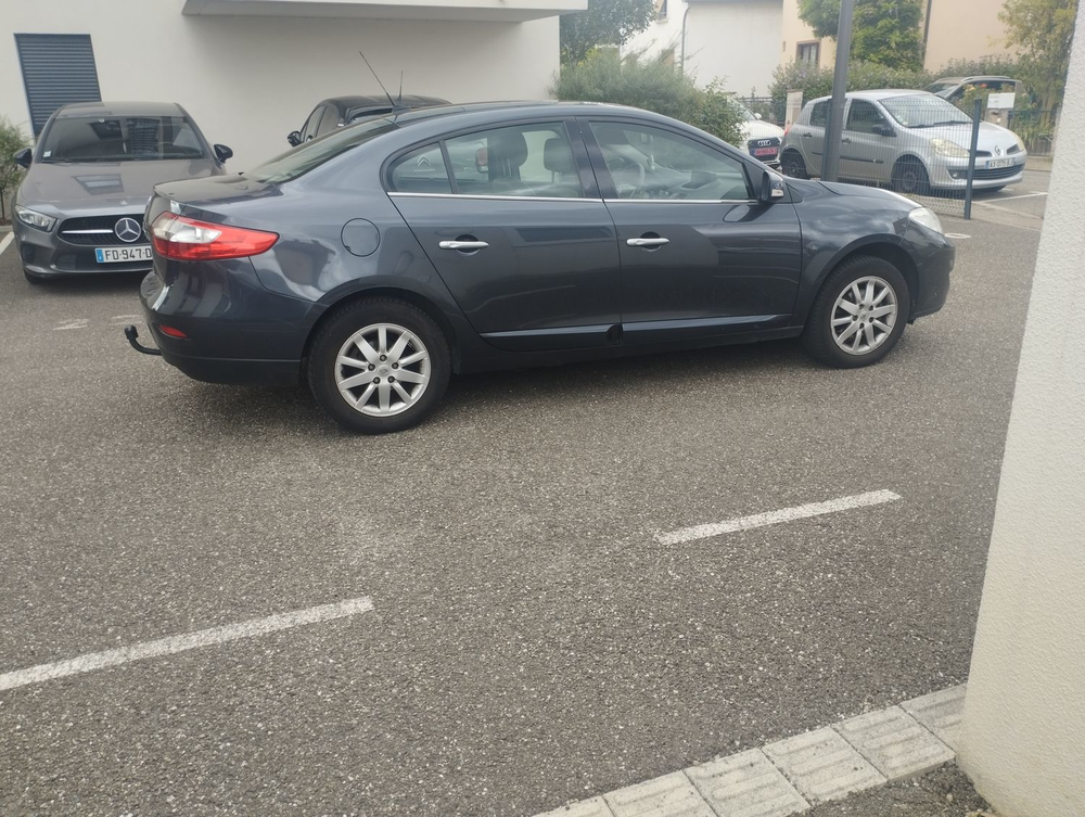 Fluence dCi 105 eco2 Privil&egrave;ge 2010 occasion 67460 Souffelweyersheim
