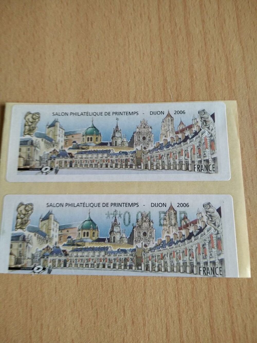 TIMBRES DE DISTRIBUTEURS 