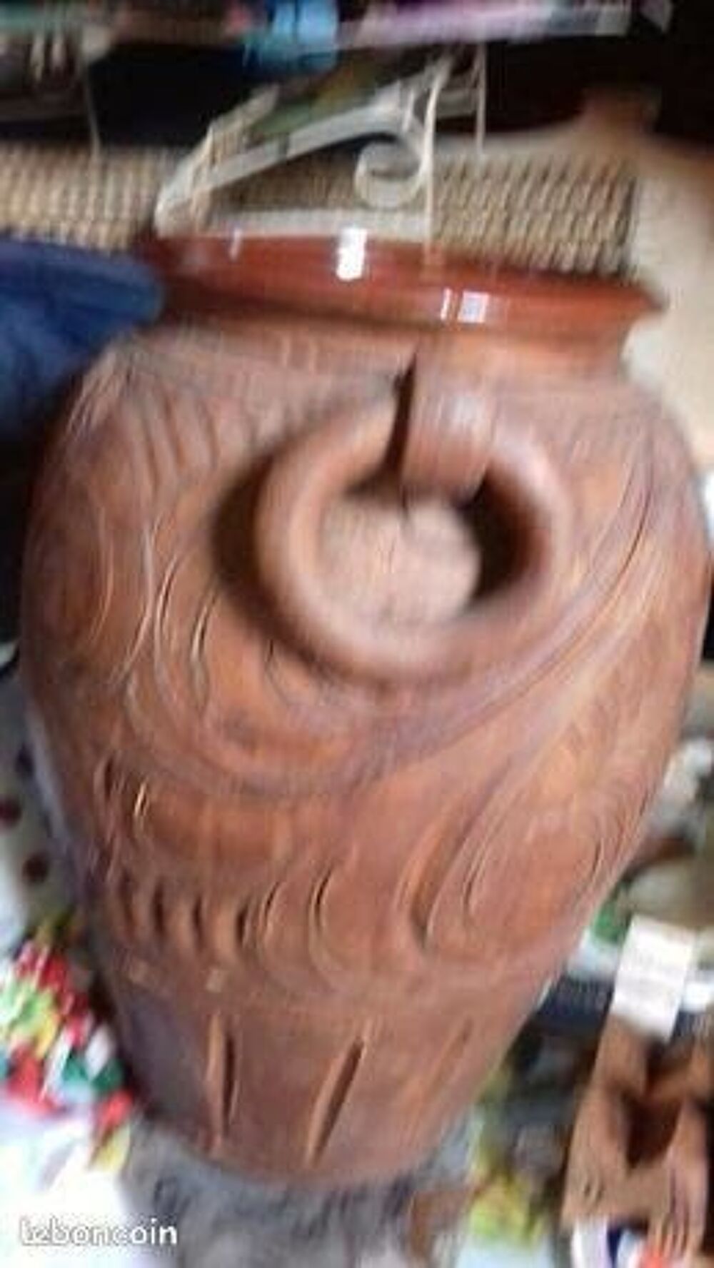 jolie vase avec anse a venir chercher Décoration