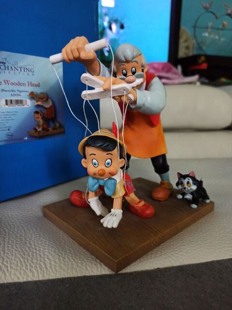 Enchanting disney pinocchio  170 Crteil (94)