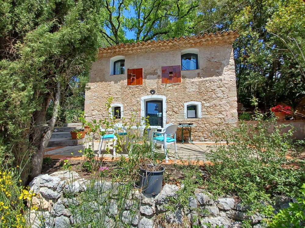   Le Pigeonnier de La Bastide Saint Romain Provence-Alpes-Côte d'Azur, Villecroze (83690)