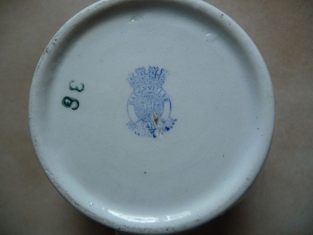 Grand Sucrier ancien Badonviller num&eacute;rot&eacute; et estampill&eacute; Cuisine