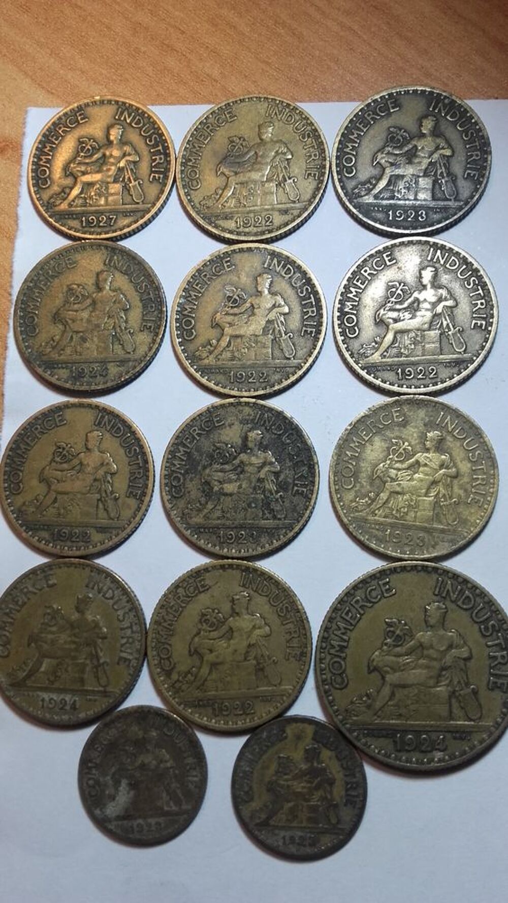 lot de 14 pi&egrave;ces Bon du Commerce . 