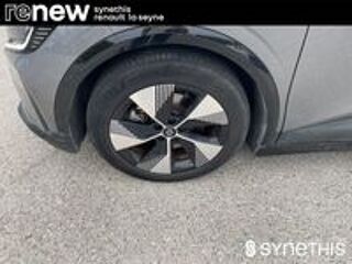M&eacute;gane Megane E-Tech EV60 220 ch super charge Equilibre 2023 occasion 83500 La Seyne-sur-Mer