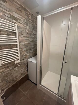  Appartement à louer 2 pièces 44 m²