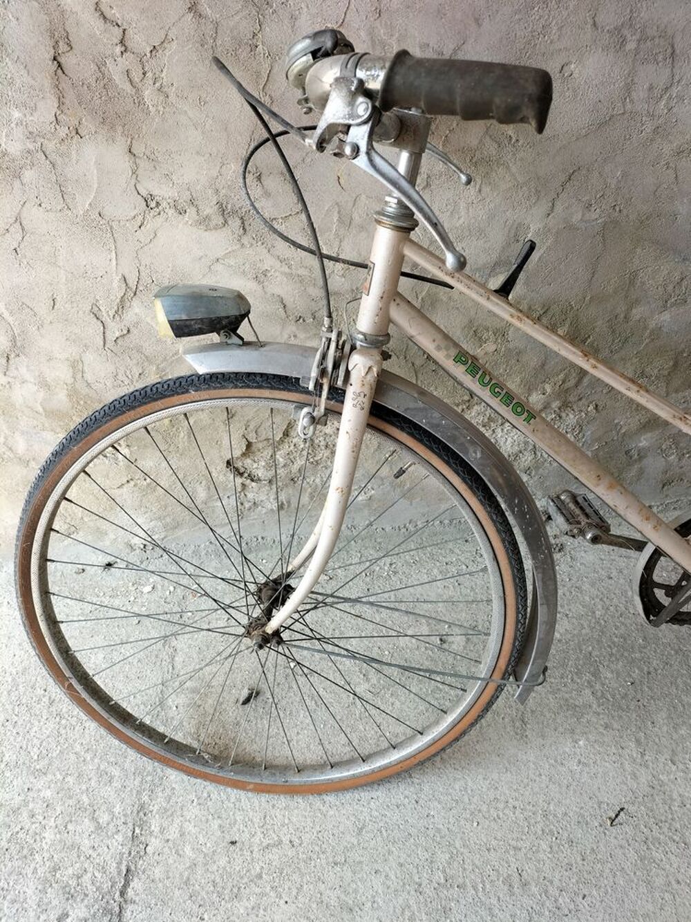 V&eacute;lo PEUGEOT Beige 1 Vélos