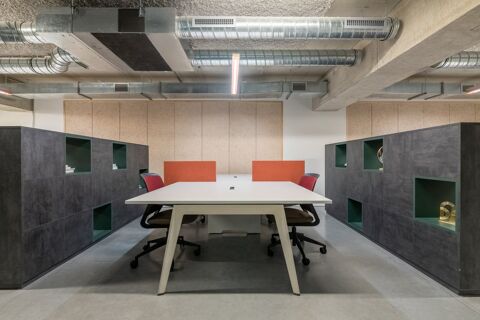 Acc&egrave;s tout inclus &agrave; des espaces de bureau professionnels pour 5 personnes  &agrave; Paris, Avenue Parmentier  3919 75011 Paris
