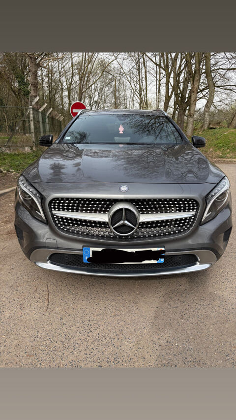 Mercedes Classe GLA 180 Sensation 7-G DCT A 2016 occasion Saint-Brice-sous-For&ecirc;t 95350