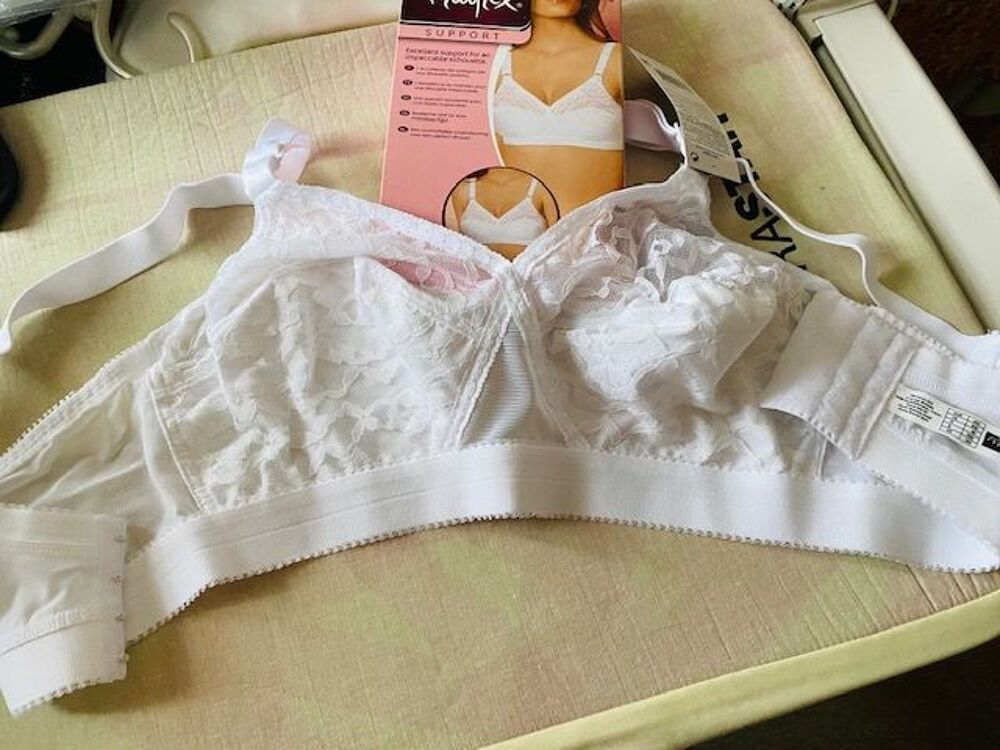 Soutien george neuf jamais port&eacute; ni essayer.
Erreur d'achat Vêtements