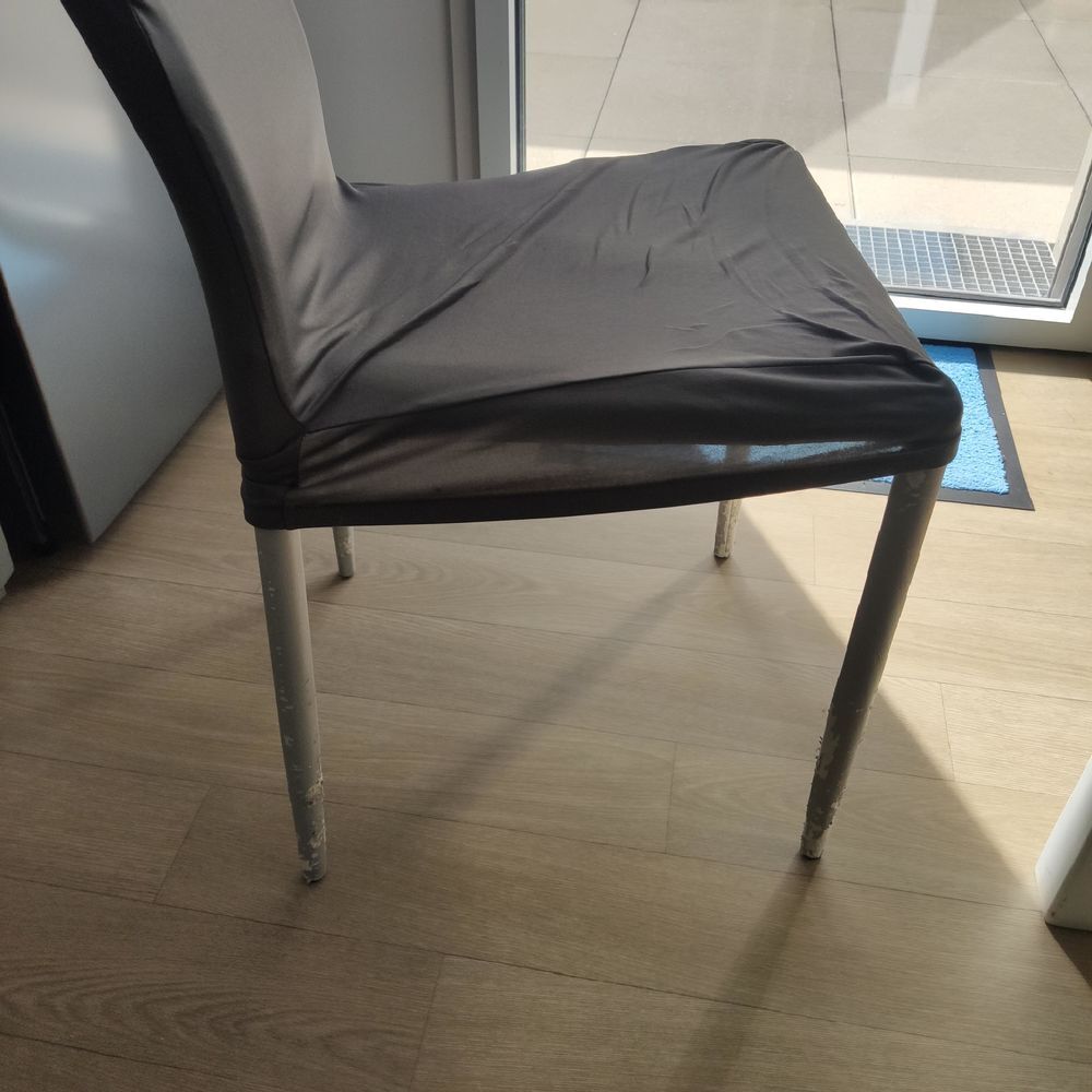 Donne 4 chaises Meubles