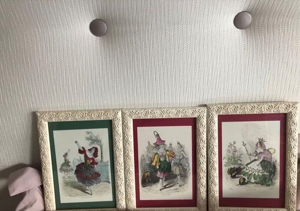 3 tableaux femmes fleurs Décoration