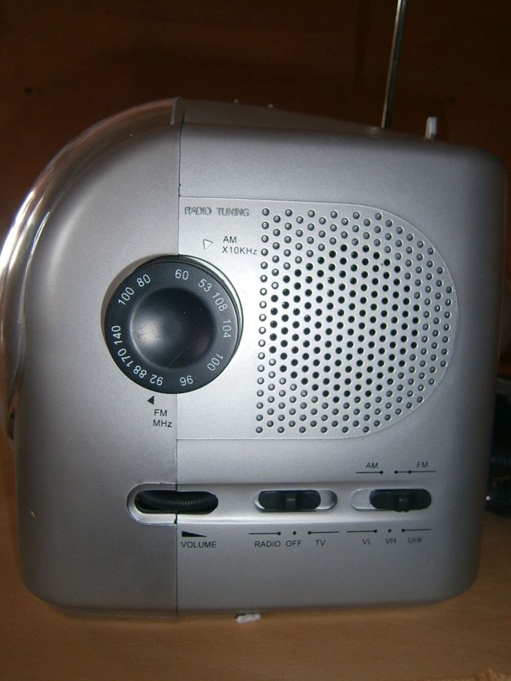 Mini TV et radio AM/FM Vintage Photos/Video/TV