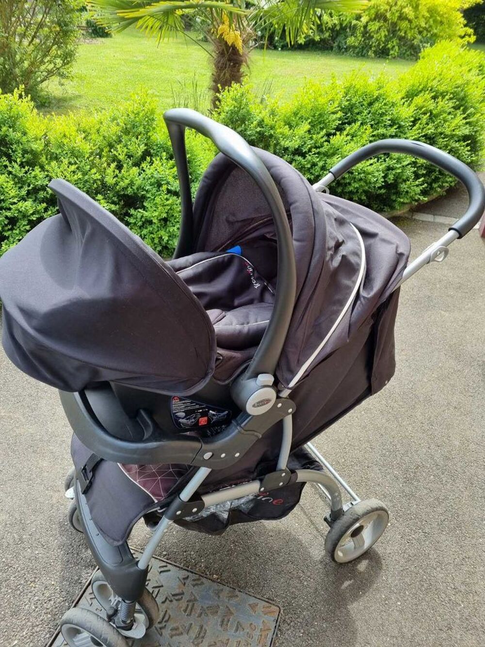 poussette avec cosy Pu�riculture