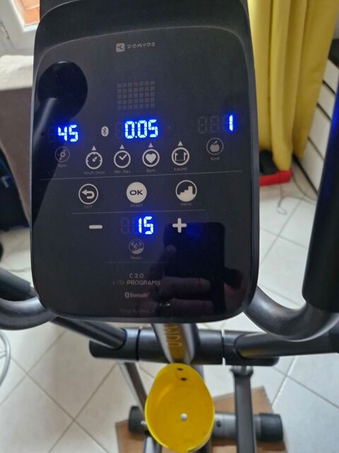 V�lo elliptique Domyos  0 Gonfaron (83)