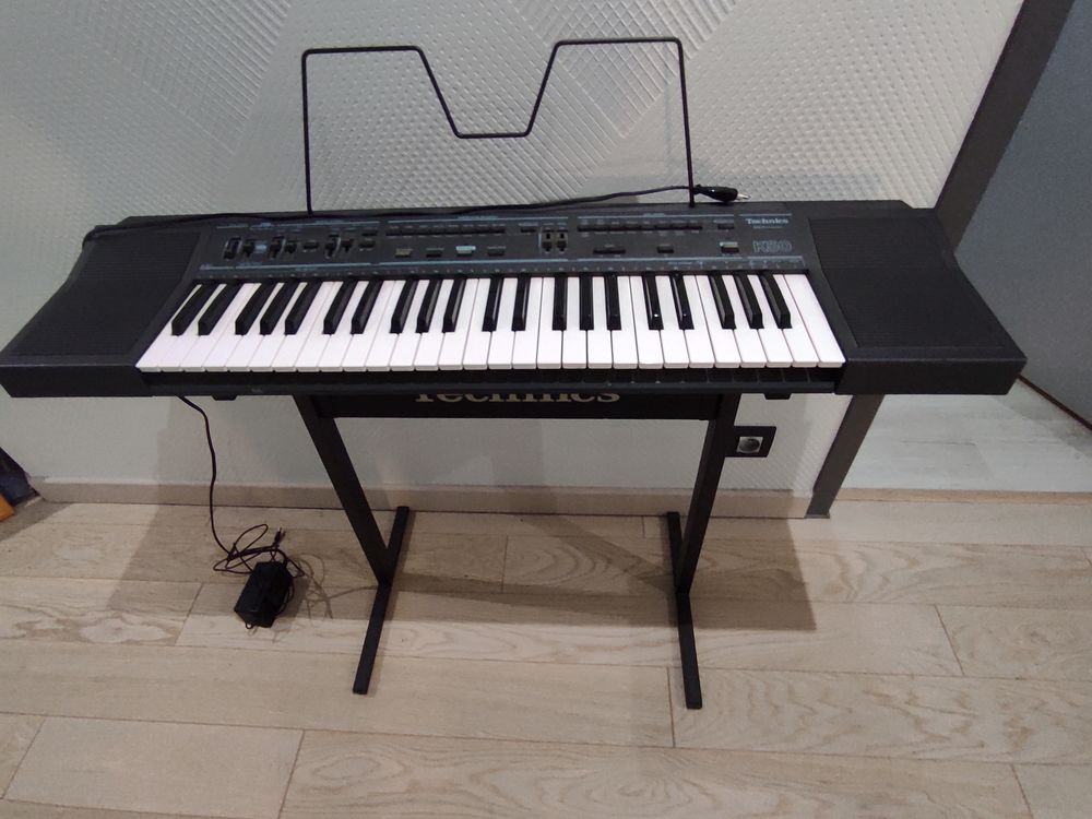 Synth&eacute;tiseur Instruments de musique