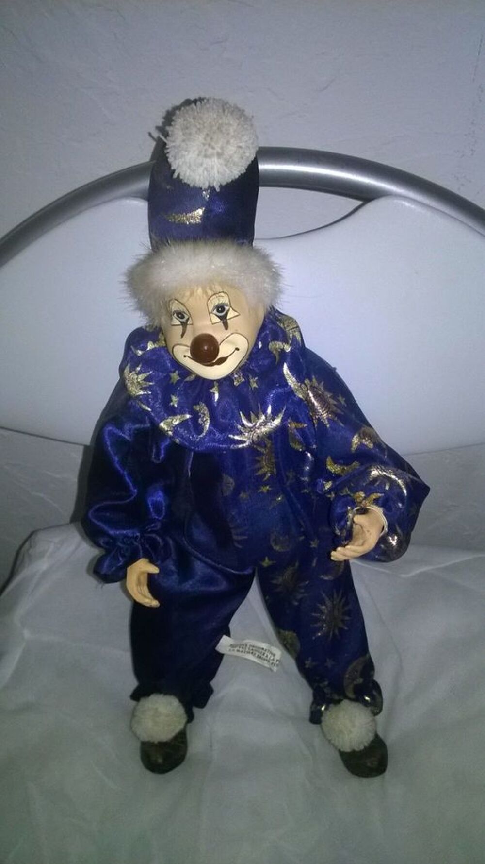 Clown bleu articule
Excellent etat
C&eacute;ramique
41 cm de hau 