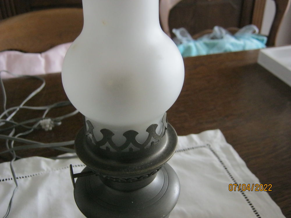 2 lampes en "Etain de France"
Décoration