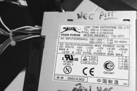 BLOC MINI  ATX    p2 P3 SLOT ONE  classique   
16 Lampertheim (67)