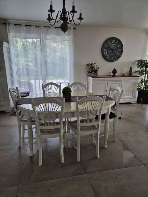 Ensemble de Meubles blanc Patin� 1 Saint-Rapha�l (83)