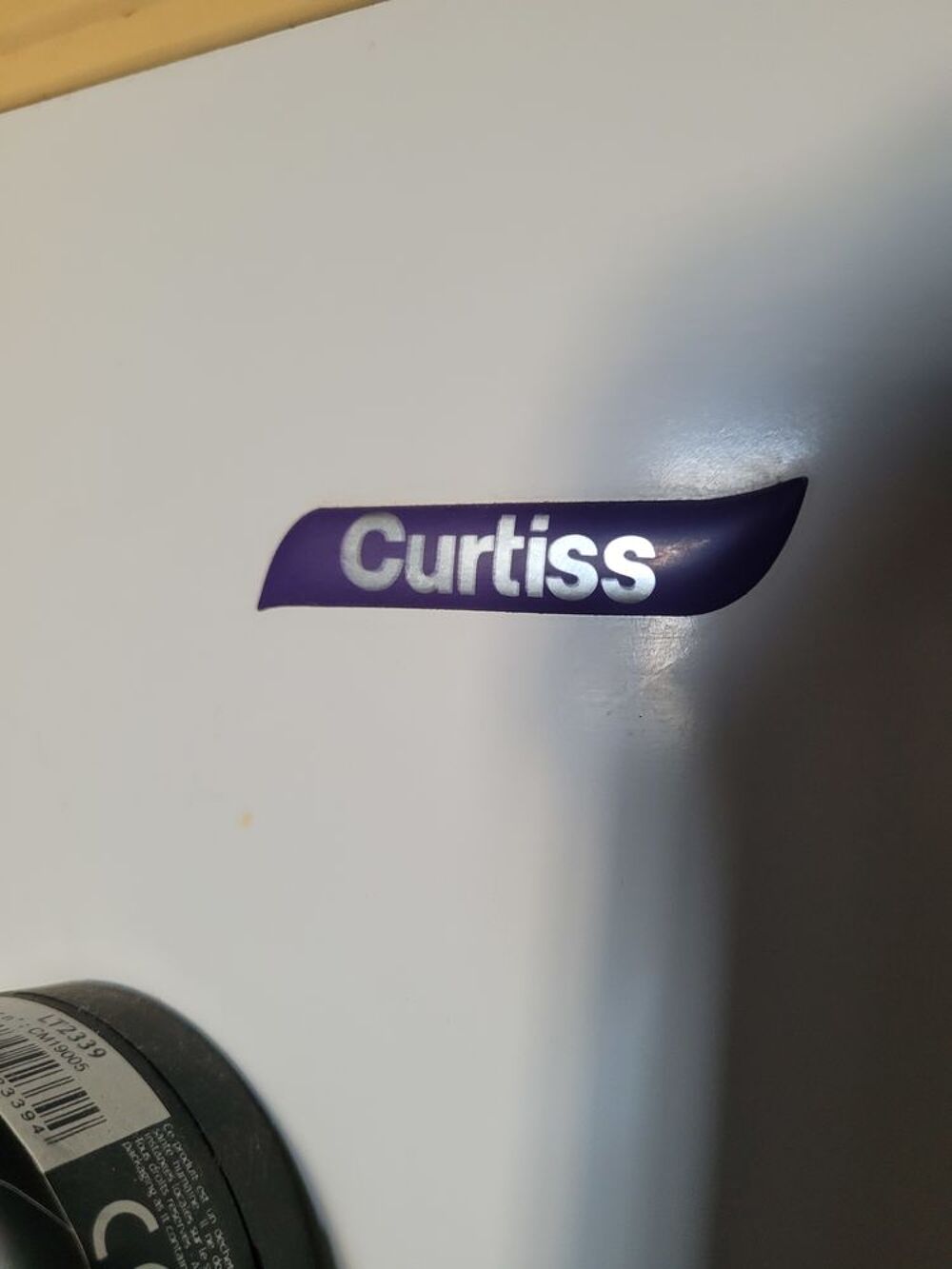 R&eacute;frig&eacute;rateur-cong&eacute;lateur Curtiss Electrom�nager