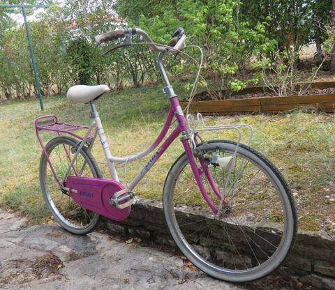 VELO FEMME-FILLE 35 Chaumont (52)