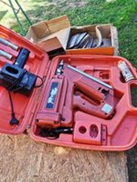   Outillage couvreur  