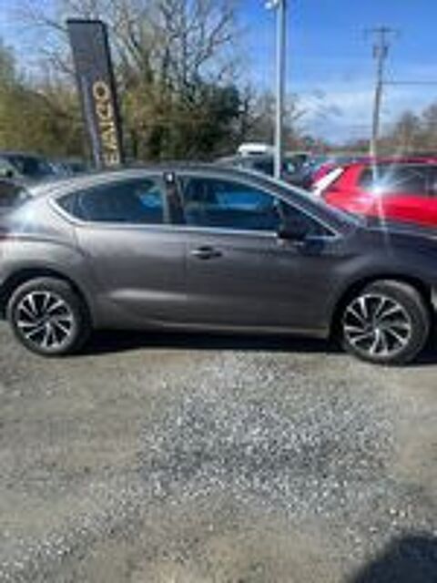 DS4 BlueHDi 120 S&S So Chic 2017 occasion 13800 Istres