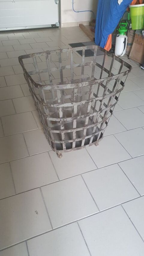 Panier � buches Saint-Hilaire-de-Riez (85)