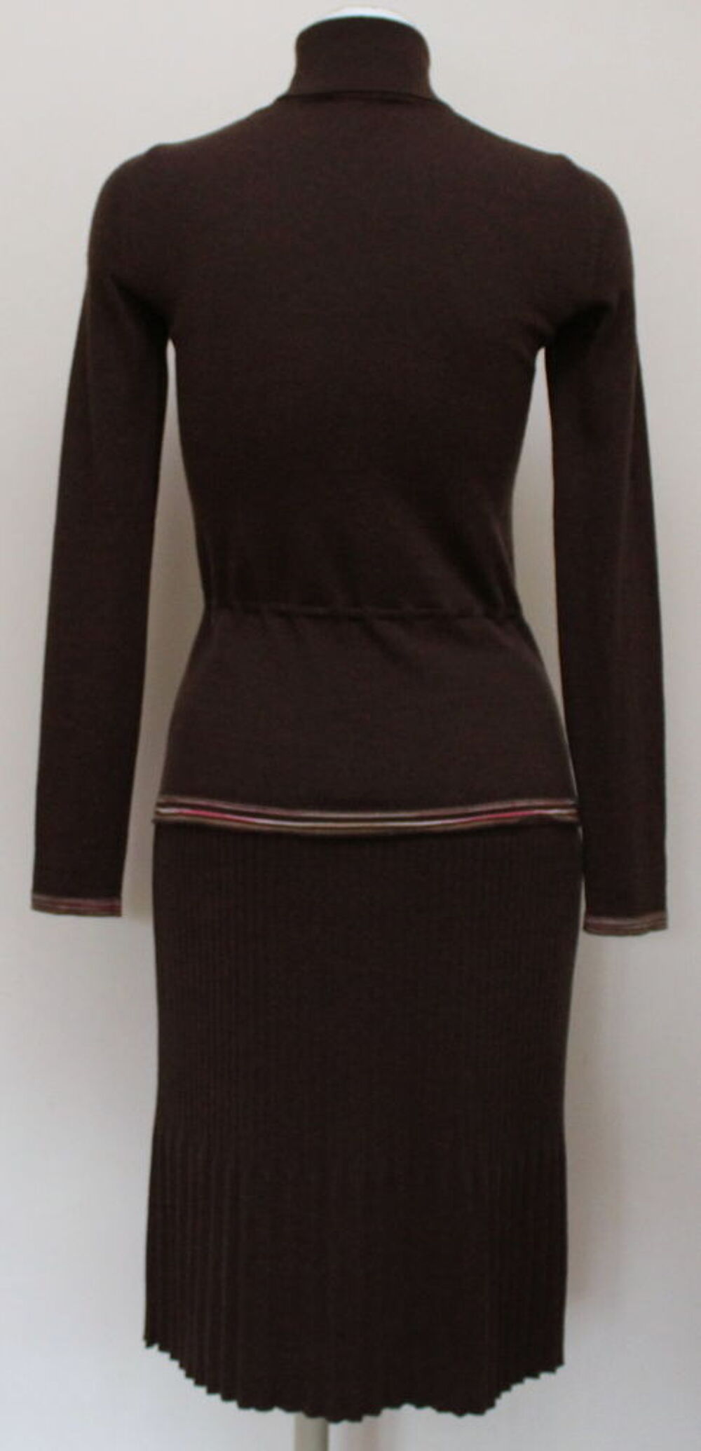 Ensemble pull et jupe MISSONI T.38 Vêtements
