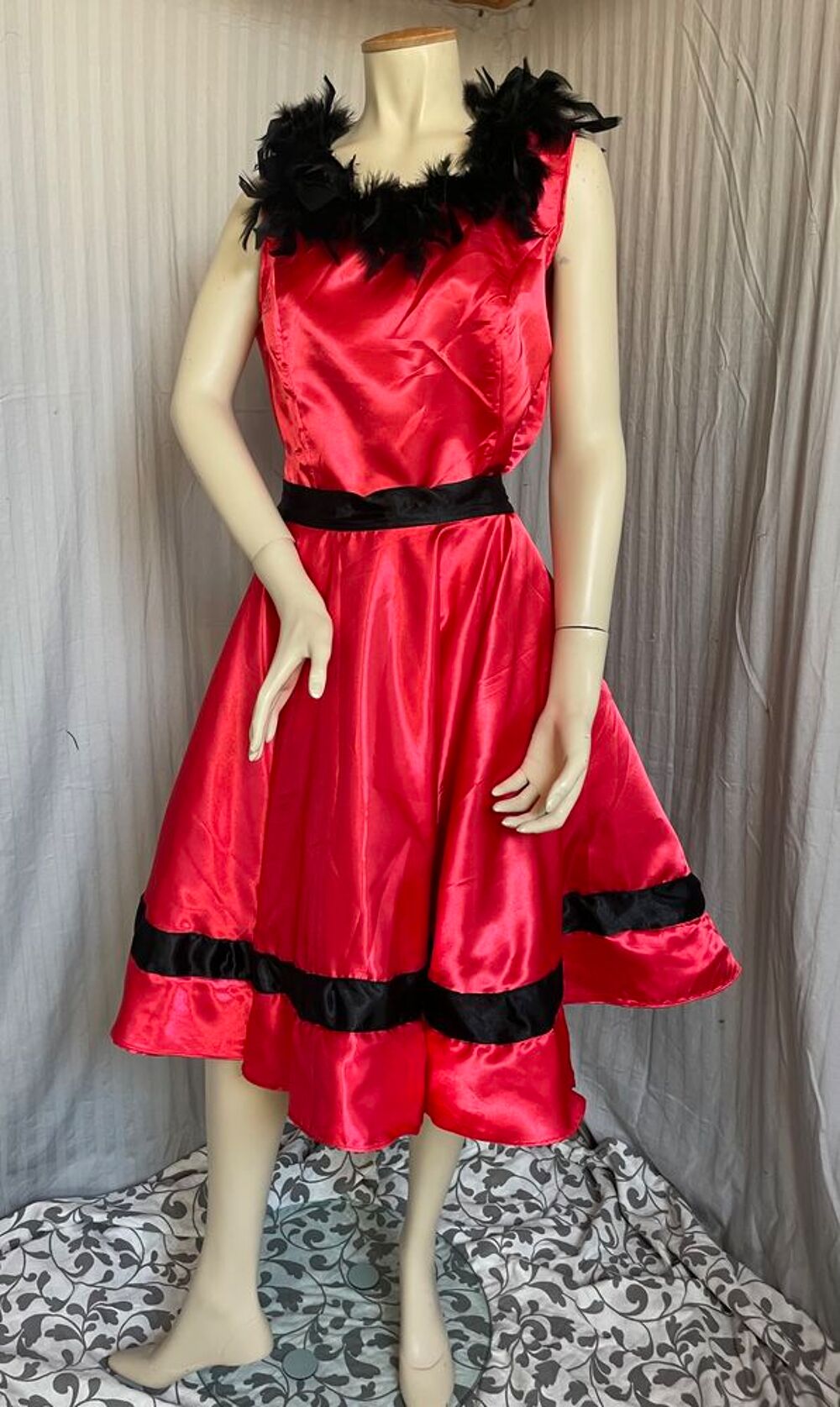 Robe french cancan Vtements