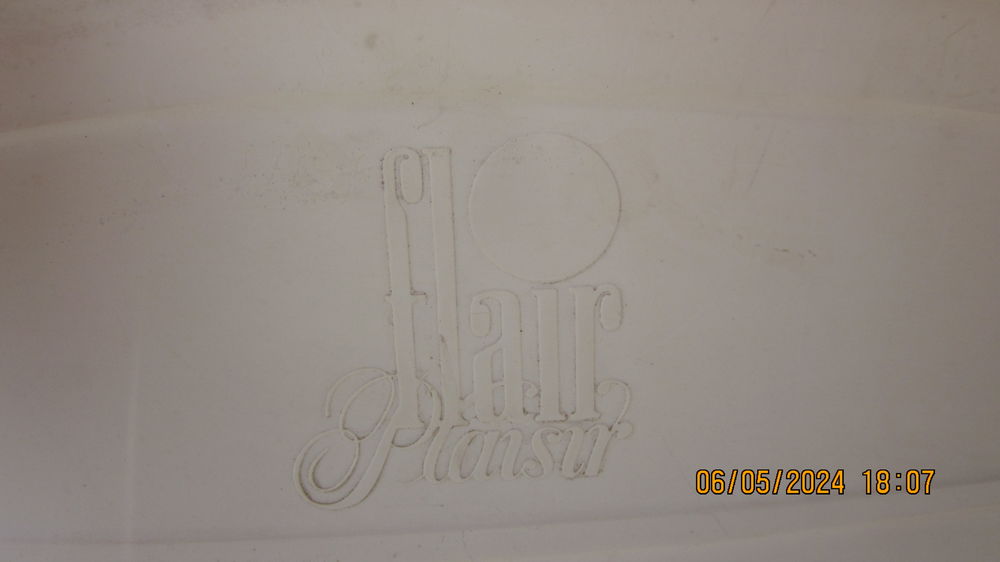 4 FAUTEUILS DE JARDIN EN RESINE BEIGE MARQUE FLAIR PLAISIR Jardin