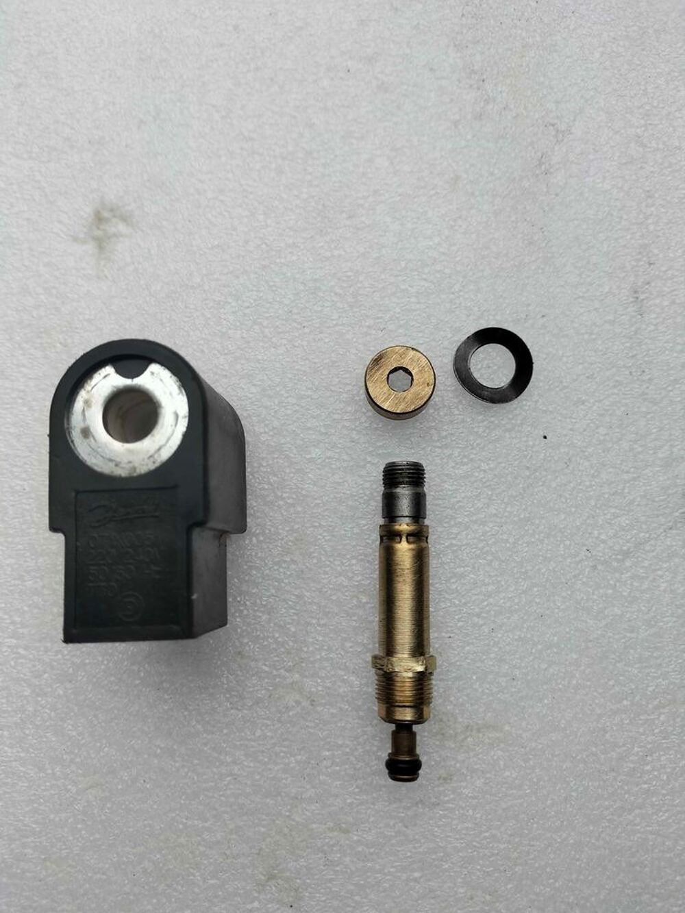 electrovanne danfoss 071N0051 avec noyau Bricolage