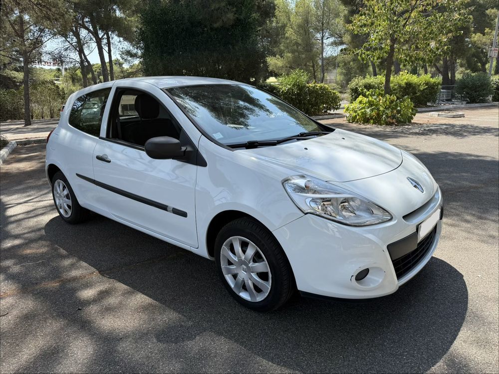 Clio III 1.2 16V 75 Zen 2013 occasion 13500 Martigues
