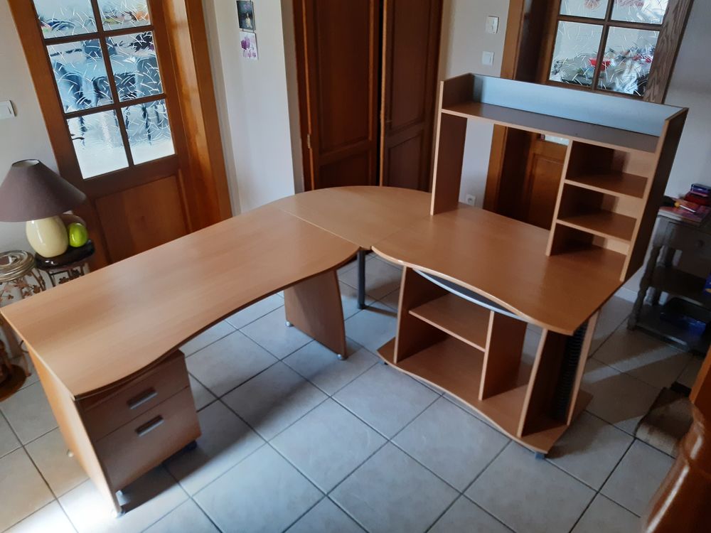 Grand bureau Meubles