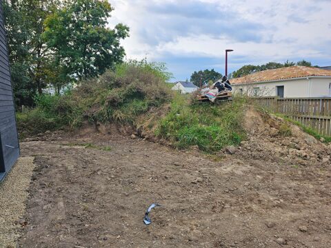 Terre vgtale  donner gratuitement 0 Saint-Nazaire (44)